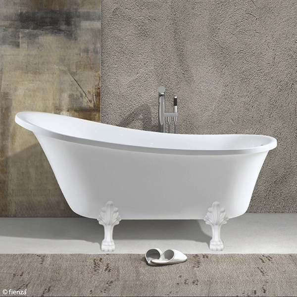 Clawfoot tub store with white feet